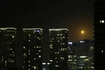 ඊශ්‍රායල අගනුවර වෙත ඉරානයෙන් පොකුරු මිසයිල ප්‍රහාරයක්