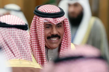 குவைத் மன்னர் காலமானார்