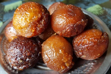 கமகமக்கும் கருப்பட்டி பணியாரம் செய்வது எப்படி?..