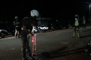 விபத்தை ஏற்படுத்திய சாரதியை பொலிஸார் இதுவரையில் கைது செய்யவில்லை என விசனம்