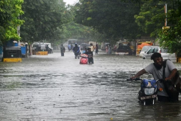 சென்னைக்கான ரெட் அலர்ட் வாபஸ்!