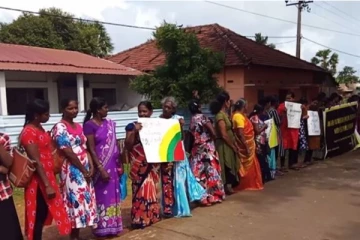 அரசியல் தீர்வை வலியுறுத்தி கிளிநொச்சியில் மக்கள் போராட்டம் (Photos)