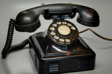 பொலிஸார் துன்புறுத்தினால் அறிவிக்க தொலைபேசி இலக்கம்!