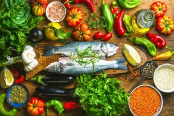 இந்தியாவில் 74% பேருக்கு ஆரோக்கிய உணவு கிடைக்கவில்லை! அதிர்ச்சி தகவல்