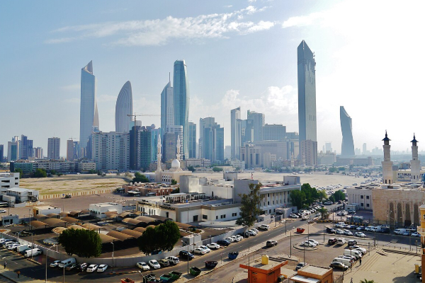 குவைத்தில் விஷ சாராயம் குடித்து 13 பேர் பலி | 13 People Die Drinking Poisonous Alcohol In Kuwait