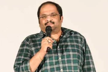 நேற்று வேணு, இன்று கொரேனு திடீர் மரணம்.... சோகத்தின் உச்சத்தில் திரையுலகம்