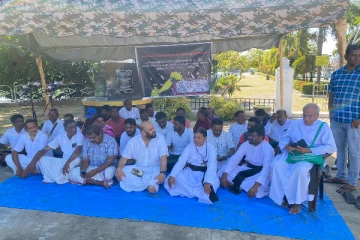 அரசியல் கைதிகளுக்கு ஆதரவாக களமிறங்கிய தமிழ் அரசியல்வாதிகள்! (Video)