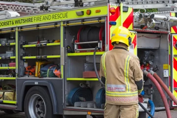 விபத்தில் இறந்த பெண்களை மோசமாக புகைப்படம் எடுத்து அந்தரங்கத்தை விமர்சித்த தீயணைப்புத்துறையினர்: பொலிசாருக்கு எச்சரிக்கை