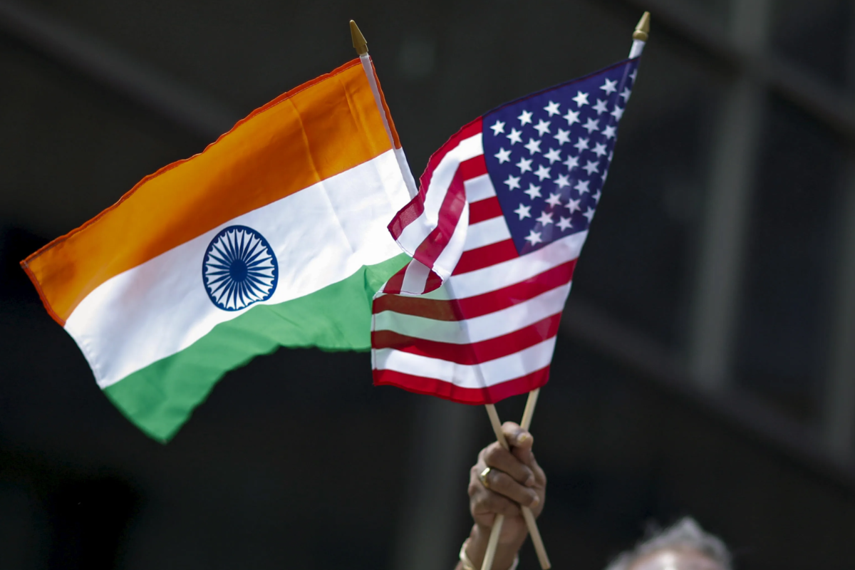 இலங்கை கடற்பரப்பில் வெடித்துச் சிதறிய ஈரான் கப்பல் : தகவல் அறிந்திருந்த றோ - அமைதி காத்த இந்தியா | Iran Ship Attack Us Submarine India Raw Agents