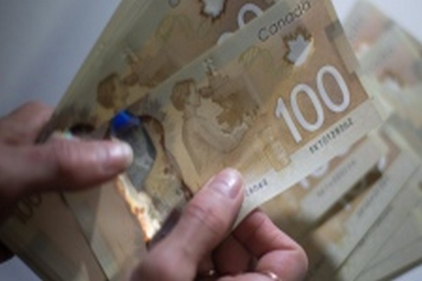 கனேடிய பொருளாதாரத்தில் ஏற்பட்டுள்ள மாற்றம்! | Canadian Economy Grew By 1 In November
