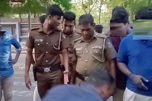 தூங்கிக் கொண்டிருந்த குழந்தையை கொன்ற பாதகன் - தானும் தற்கொலை | A Sleeping Child Was Murdered தூங்கிக் கொண்டிருந்த குழந்தையை கொன்ற பாதகன் - தானும் தற்கொலை | A Sleeping Child Was Murdered