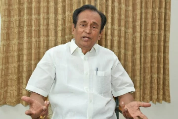 அதிமுகவில் இருந்து விலகிய முன்னாள் அமைச்சர் செம்மலை - என்ன காரணம்?