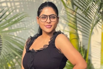 நோ மேக்கப்!! சீரியல் நடிகை ரேஷ்மா பசுபுலடியின் ரீசெண்ட் கிளிக்ஸ்..