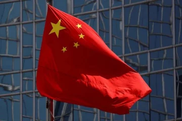 சீனாவில் சர்ச்சையை ஏற்படுத்திய பாடப் புத்தகங்களில் இடம்பெற்ற புகைப்படங்கள்