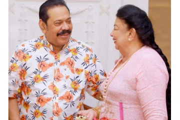 கொழும்பில் ஆடம்பர மாளிகையில் மஹிந்த குடும்பம் - ஷிரந்திக்கு 200 பொலிஸார் பாதுகாப்பு