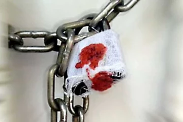 யாழ் வெதுப்பகம் ஒன்றை சீல் வைத்து மூடிய அதிகாரிகள்