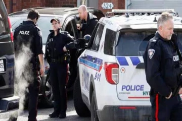 கனடாவில் பொலிஸ் வாகனத்தில் மோதிய நபரொருவருக்கு நேர்ந்த சோகம்!