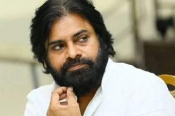 நடிகர் பவன் கல்யாண் 4வது திருமணம் செய்யப்போகிறாரா?- பிக்பாஸ் பிரபலம் தானா அது?