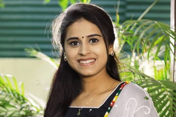 புதிய கார் வாங்கிய பாக்கியலட்சுமி சீரியல் நடிகை ரித்திகா.. வெளிவந்த புகைப்படம்