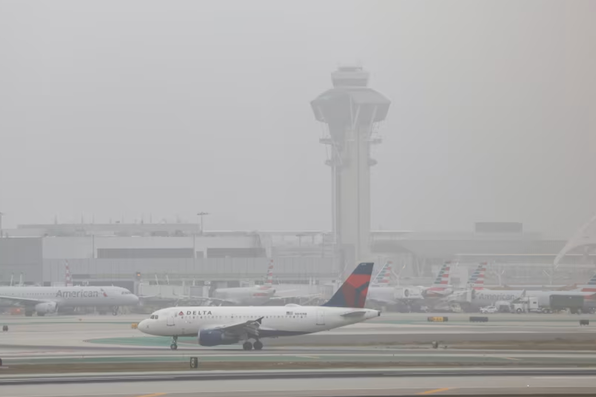 சூடானுக்கு ஆயுதம் கடத்தியதாக குற்றச்சாட்டு : அமெரிக்காவில் ஈரானியப் பெண் கைது | Iranian Woman Arrested Smuggling Weapons To Sudan