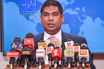 03 மாதங்களுக்கு ஒரு முறை மின்கட்டணத்தை திருத்த நடவடிக்கை: காஞ்சன விஜேசேகர