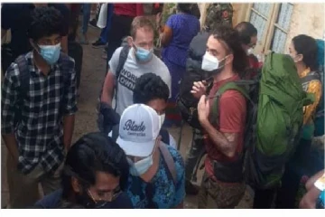 "நாடு அழகாக உள்ளது,செயற்பாடுகள் தான் மோசம்"....அதிருப்தியில் வெளிநாட்டவர்கள்