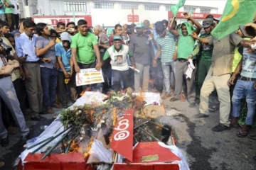 தத்தளிக்கும் அரசும் வாக்களித்த சிங்கள மக்களும்