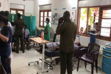 திடீரென வைத்தியசாலையில் அனுமதிக்கபட்ட 22 மாணவர்கள் ; மட்டக்களப்பில் சம்பவம்