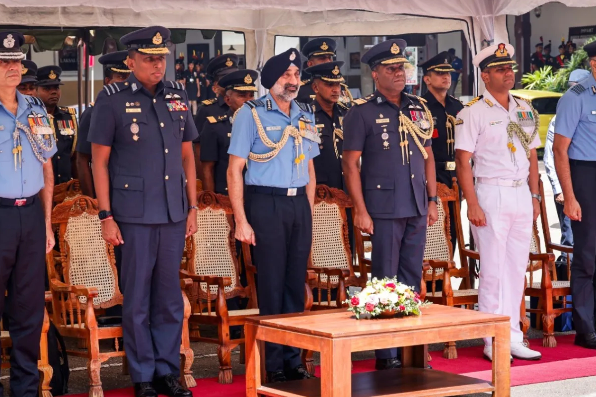 இந்திய விமானப்படைத் தளபதி இலங்கைக்கு விஜயம் | Indian Air Force Chief Visits Sri Lanka