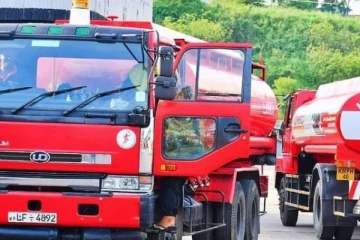 ඉන්ධන බෙදුම්කරුවන්ගේ වර්ජනය ගැන ගත් තීරණය