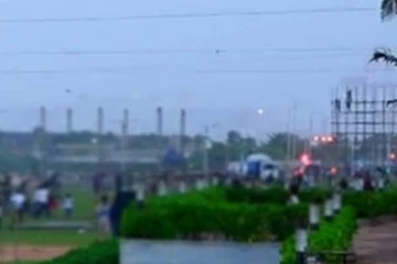 கொழும்பு துறைமுகத்திற்கு அருகில் தீப்பரவல்