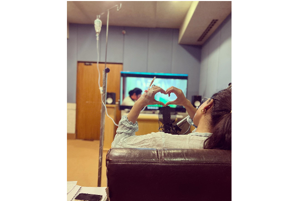 சிகிச்சையில் இருக்கும் நடிகை சமந்தாவின் தற்போதைய நிலை என்ன.. வெளிவந்த புகைப்படம் | Samantha After Treament First Post In Instagram