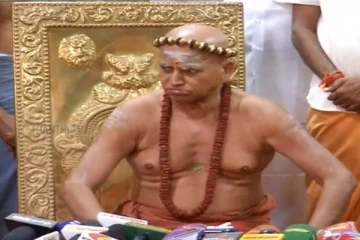 உயிரே போனாலும் பல்லக்கை சுமப்பேன்  : கொந்தளித்த மதுரை ஆதீனம்