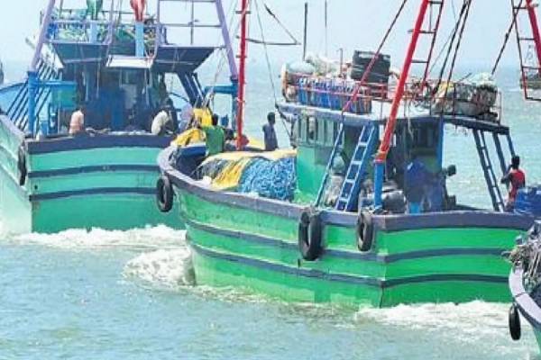 15 Tamil Nadu fishermen including boy released