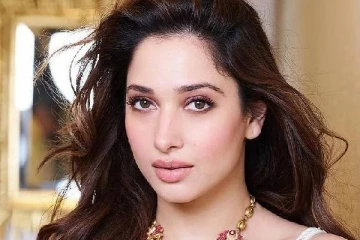 உறையவைக்கும் அழகில் தமன்னா வெளியிட்ட புதிய காணொளி... வாயடைத்துப்போன ரசிகர்கள்!