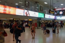 நீண்ட நாட்களுக்கு பின்னர் உள்வருகைக்காக திறக்கப்படும் கட்டுநாயக்க விமான நிலையம்