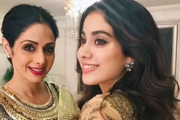 நடிகை ஸ்ரீதேவியின் அழகின் ரகசியம் இதுதானா.. மகள் ஜான்வி கபூர் சொன்ன சீக்ரெட் | Janhvi Kapoor About Sridevi Beauty Secrets நடிகை ஸ்ரீதேவியின் அழகின் ரகசியம் இதுதானா.. மகள் ஜான்வி கபூர் சொன்ன சீக்ரெட் | Janhvi Kapoor About Sridevi Beauty Secrets