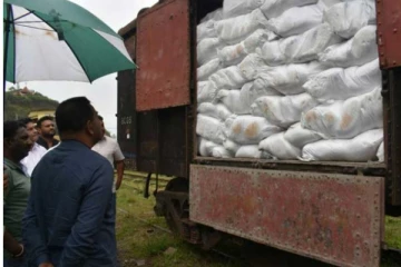 ඉන්දීය ආධාර බෙදාදීම ඇරඹේ..! පළමුවෙන්ම ලැබෙන ප්‍රදේශ මෙන්න..