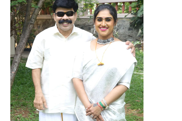 பவர் ஸ்டாருடன் 3வது திருமணம்- பங்களாவில் குடியேறும் வனிதா: அதன் பின் நடக்கும் சம்பவம் | Pickup Drop Movie Vanitha