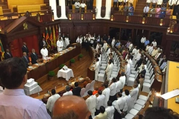 மேலும் ஐந்து புதிய அமைச்சரவை அமைச்சர்கள்