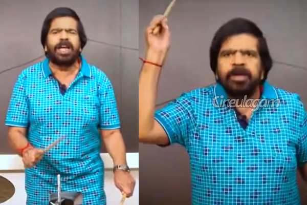 ஆள் அடையாளம் தெரியாமல் மாறிப்போன டி ராஜேந்தர்.. எப்படி இருக்கிறார் என்று பாருங்கள் | T Rajendar Pongal Wish