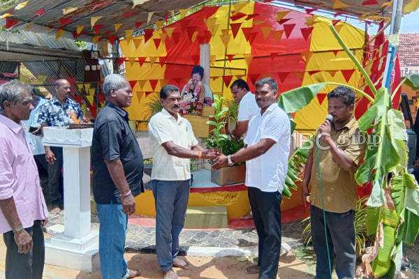 யாழ். வேலணை பொது நினைவிடத்தில் தியாக தீபத்திற்கு நினைவேந்தல்! | Thiyaga Theepam Thileepan Commemoration In Jaffna