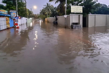 யாழில் 200 மில்லிமீற்றருக்கும் அதிக மழைவீழ்ச்சி - பல குடும்பங்கள் பாதிப்பு