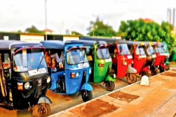 இன்று முதல் நடைமுறைக்கு வரும் வகையில் முச்சக்கர வண்டி கட்டணங்கள் குறைப்பு! வெளியான அறிவிப்பு