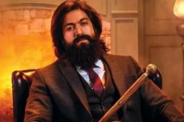 300 ரூபாயுடன் வீட்டை விட்டு ஓடி வந்த நடிகர் யாஷ்! ராக்கிங் ஸ்டார் ஆனது எப்படி?