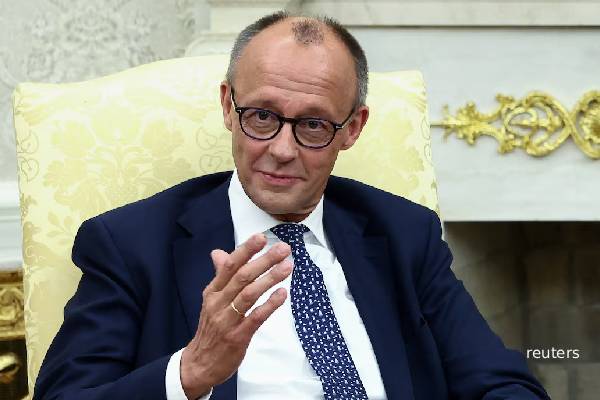 அமெரிக்காவை அடுத்து... ஈரானுக்கு கடும் மிரட்டல் விடுத்த ஐரோப்பிய வல்லரசு நாடொன்று | Merz Says Regime Has No Legitimacy அமெரிக்காவை அடுத்து... ஈரானுக்கு கடும் மிரட்டல் விடுத்த ஐரோப்பிய வல்லரசு நாடொன்று | Merz Says Regime Has No Legitimacy