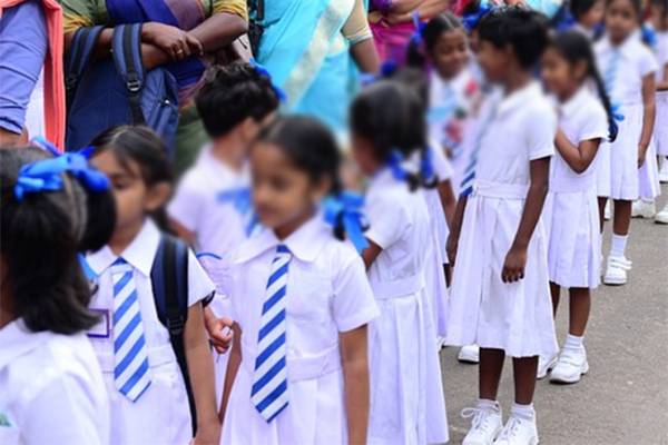 கல்வி முறைமை மாற்றம் தொடர்பில் பிரதமர் வெளியிட்ட தகவல் | Scholarship Examination New Announcement