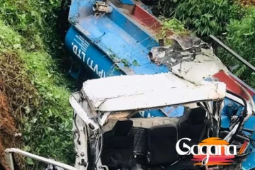 දෙදෙනෙකුට දිවි අහිමි කළ මාරක බවුසර් රථ අනතුර