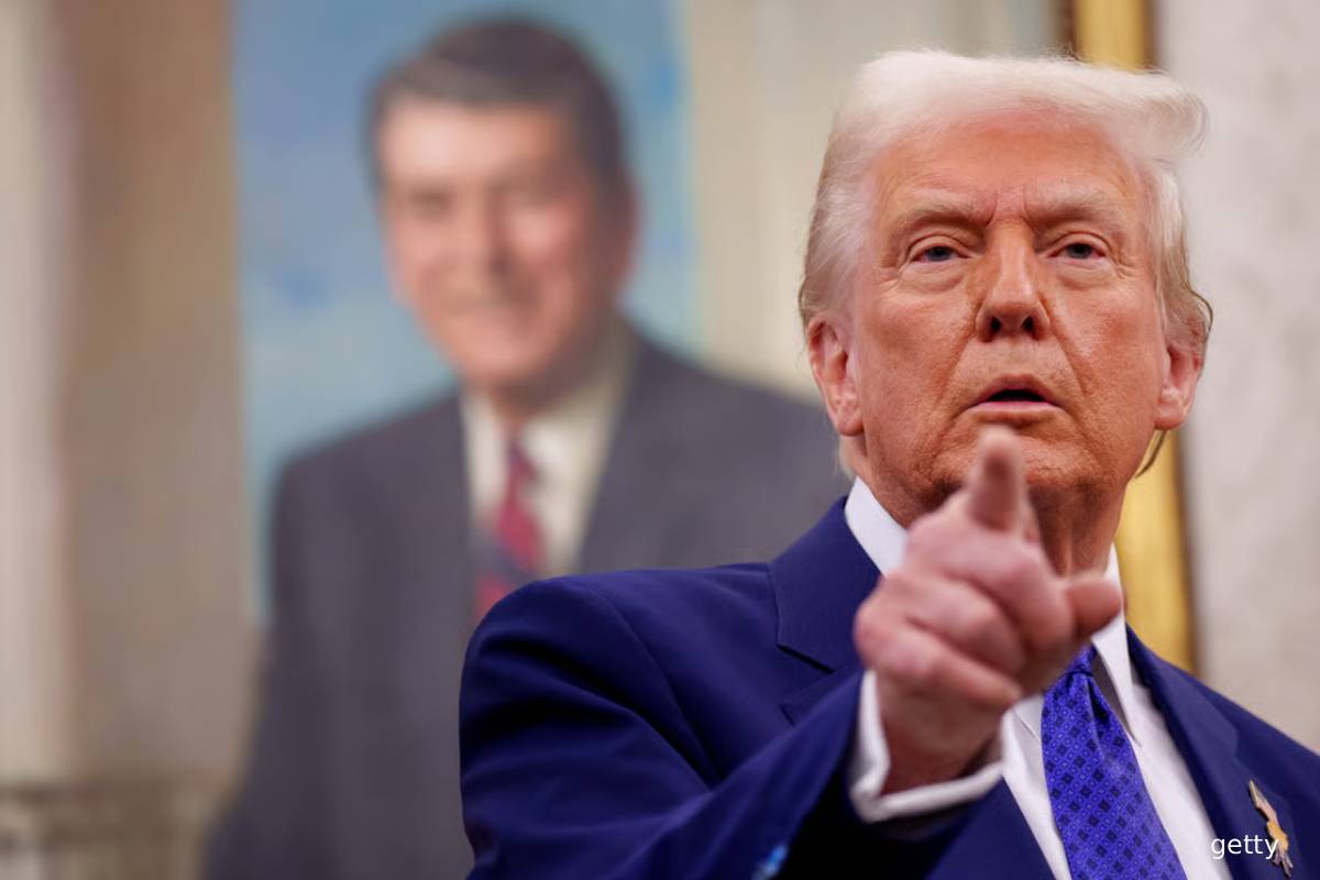 இணங்க மறுக்கும் ஈரான்... பாதுகாப்பு ஆலோசகர்களுடன் அவசர ஆலோசனை நடத்தும் ட்ரம்ப் | Iran War Trump Security Advisors