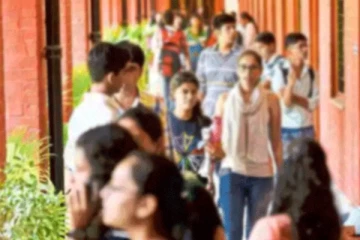 සරසවි සිසුන්ට සරසවිය තුළදීම මෙන්න අනගි අවස්ථාවක්...